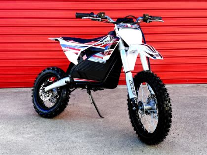Picture of DHZ 2200E 2200W Electric Dirt Bike - WHITE - *RIDE*AWAY* - IN STORE PICK UP ONLY - CONTACT FOR DELIVERED PRICE